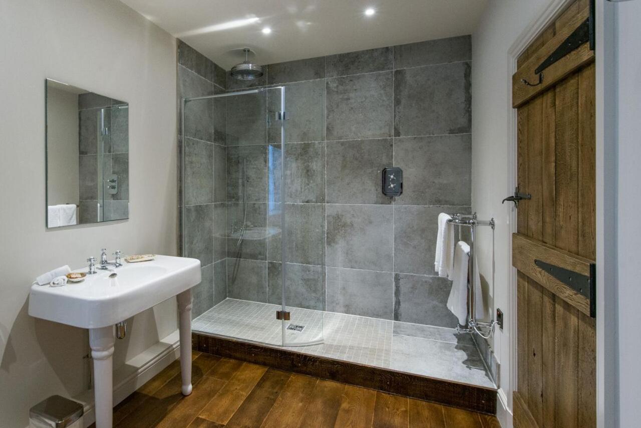 The Assheton Arms Hotel Clitheroe Kültér fotó